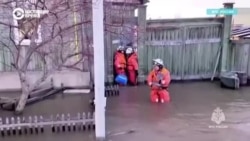 Наводнение в Оренбургской области: в 77 городах и селах подтоплено более 10 тысяч домов, известно уже о 4 погибших  Наводнение в Оренбургской области: в 77 городах и селах подтоплено более 10 тысяч домов, известно уже о 4 погибших