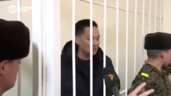 "В тюрьме все меня поддерживают": в Бишкеке судят Афтандила Жоробекова, он выступал против изменения флага Кыргызстана "В тюрьме все меня поддерживают": в Бишкеке судят Афтандила Жоробекова, он выступал против изменения флага Кыргызстана