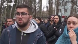 "В другую комнату пошел малую укачивать, это его спасло". Родственники погибших – о тех, кого потеряли после удара дрона по дому в Одессе
 "В другую комнату пошел малую укачивать, это его спасло". Родственники погибших – о тех, кого потеряли после удара дрона по дому в Одессе