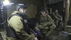 "Они двадцать четыре на семь пробуют штурмовать": украинские артиллеристы рассказывают об атаках россиян под Бахмутом "Они двадцать четыре на семь пробуют штурмовать": украинские артиллеристы рассказывают об атаках россиян под Бахмутом