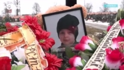 В Харькове похоронили семью Путятиных, погибших в результате атаки армии России: отца, мать и троих детей В Харькове похоронили семью Путятиных, погибших в результате атаки армии России: отца, мать и троих детей