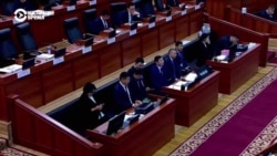 В Кыргызстане в первом чтении приняли законопроект об "иноагентах" В Кыргызстане в первом чтении приняли законопроект об "иноагентах"