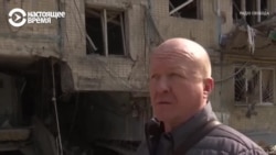 "Подвал есть, прятаться есть куда": жители Славянска в Донецкой области отказываются эвакуироваться "Подвал есть, прятаться есть куда": жители Славянска в Донецкой области отказываются эвакуироваться