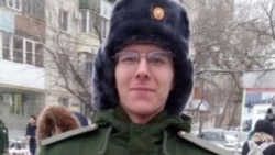 Мать в Волгограде пытается отбить от мобилизации больного сына: "Он попал в замес, когда гребли всех" Мать в Волгограде пытается отбить от мобилизации больного сына: "Он попал в замес, когда гребли всех"