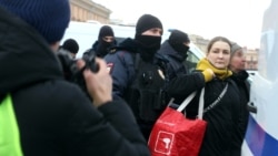 Россия: 15 тысяч административных дел за антивоенный протест Россия: 15 тысяч административных дел за антивоенный протест