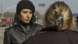"Зашли за мной в квартиру, молча повалили на кровать": рассказ жительницы Херсона об изнасиловании российскими военными "Зашли за мной в квартиру, молча повалили на кровать": рассказ жительницы Херсона об изнасиловании российскими военными