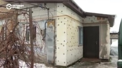 Жители Бучи и Ирпеня сами восстанавливают свои дома, разрушенные войной: "Вот что фашист сделал, этот Путин!" Жители Бучи и Ирпеня сами восстанавливают свои дома, разрушенные войной: "Вот что фашист сделал, этот Путин!"
