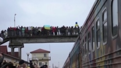 "Обещала, что вернусь при первой возможности". Из Киева в освобожденный Херсон прибыл первый поезд "Обещала, что вернусь при первой возможности". Из Киева в освобожденный Херсон прибыл первый поезд