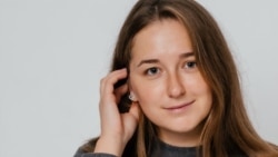"Моя бабушка была немножко в шоке". Юрист Валерия Ветошкина о попадании в список "иноагентов" "Моя бабушка была немножко в шоке". Юрист Валерия Ветошкина о попадании в список "иноагентов"