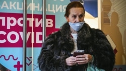 Эскимо за укол: как проходит массовая вакцинация от коронавируса в Москве Эскимо за укол: как проходит массовая вакцинация от коронавируса в Москве
