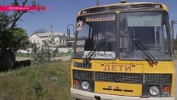 18 км на попутке до школы: как ездят на учебу дети в Дагестане 18 км на попутке до школы: как ездят на учебу дети в Дагестане