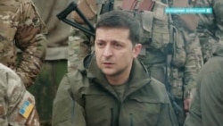 Зеленский на повышенных тонах поговорил с ветеранами боевых действий на Донбассе Зеленский на повышенных тонах поговорил с ветеранами боевых действий на Донбассе
