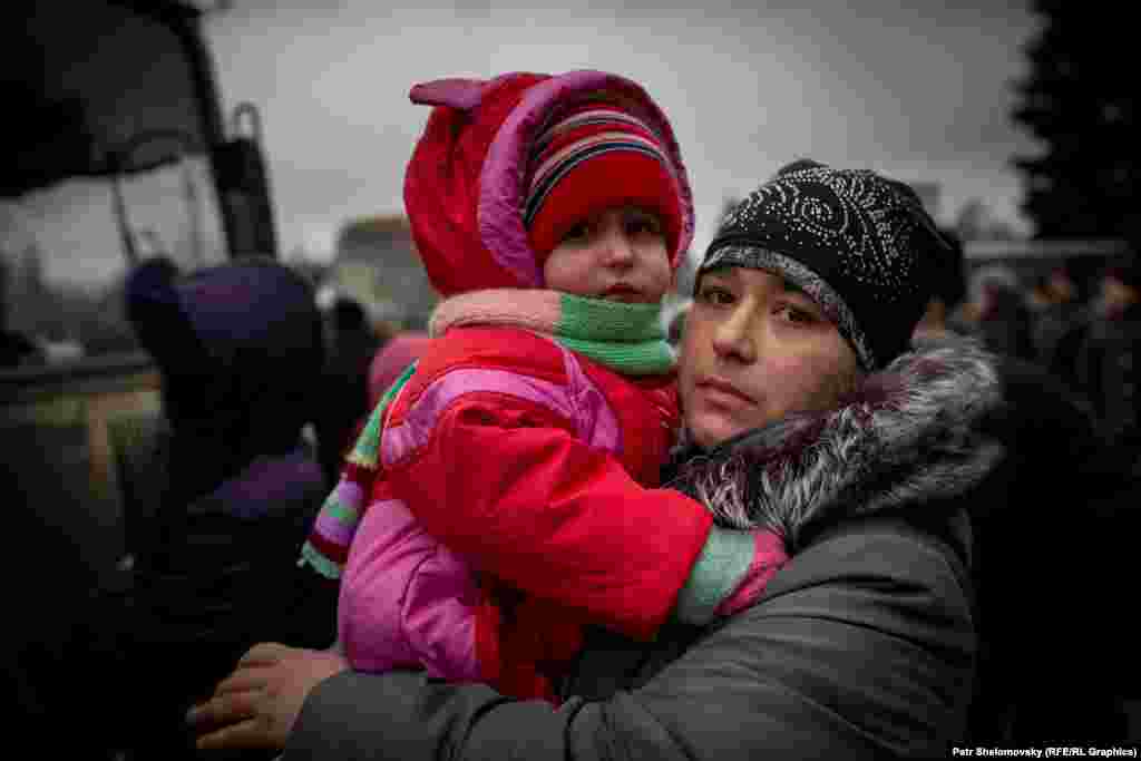 Екатерина с ребенком ждут эвакуации 