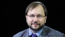 "Подобно обнулению Путина". Михаил Виноградов – о том, зачем Кремлю законопроект о праве губернаторов избираться более двух сроков подряд "Подобно обнулению Путина". Михаил Виноградов – о том, зачем Кремлю законопроект о праве губернаторов избираться более двух сроков подряд
