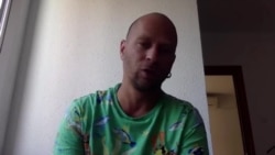 "России некем воевать". Иван Чувиляев из "Идите лесом" – об увеличении численности армии РФ указом Путина "России некем воевать". Иван Чувиляев из "Идите лесом" – об увеличении численности армии РФ указом Путина