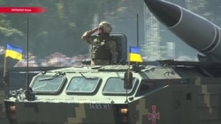 В Киеве прошел военный парад В Киеве прошел военный парад