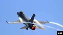 истребитель F-16