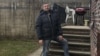 Алексей Мужецкий у своего дома в Нью-Йорке