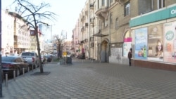 В Киеве из-за коронавируса остановлен общественный транспорт В Киеве из-за коронавируса остановлен общественный транспорт