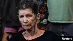 85-летняя Йохевед Лифшиц, одна из двух освобожденных из Газы израильских заложниц