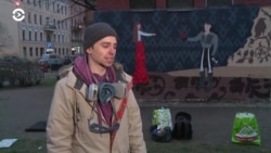 В Санкт-Петербурге нарисовали продолжение мурала о Беларуси, России и Кощее В Санкт-Петербурге нарисовали продолжение мурала о Беларуси, России и Кощее
