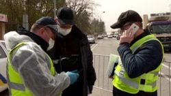 На въезде в Киев полиция теперь выявляет водителей с высокой температурой На въезде в Киев полиция теперь выявляет водителей с высокой температурой