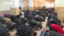 В Таджикистане открыли все мечети В Таджикистане открыли все мечети