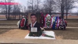 Бухаев: "Памятник - из камня парапета того моста, где был убит Немцов" Бухаев: "Памятник - из камня парапета того моста, где был убит Немцов"