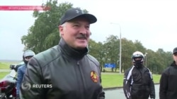 Лукашенко на Харлее: президент Беларуси проехал по Минску на мотоцикле Лукашенко на Харлее: президент Беларуси проехал по Минску на мотоцикле