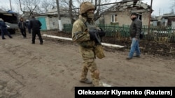 Последствия обстрела села Новолуганское