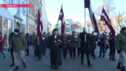 Сколько людей собирает ежегодный марш легионеров Waffen-SS в Риге Сколько людей собирает ежегодный марш легионеров Waffen-SS в Риге