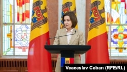 Майя Санду