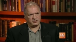 Юрий Фельштинский: «Я думаю, это было сделано по прямому указанию Путина» Юрий Фельштинский: «Я думаю, это было сделано по прямому указанию Путина»