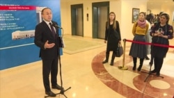 Президент Казахстана утвердил очередную графику алфавита. Чиновники это поддержали Президент Казахстана утвердил очередную графику алфавита. Чиновники это поддержали