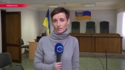 Суд раньше времени отпустил Порошенко со слушаний о госизмене Януковича Суд раньше времени отпустил Порошенко со слушаний о госизмене Януковича