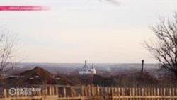 Жизнь в "красной зоне" Луганска Жизнь в "красной зоне" Луганска
