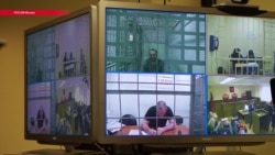 Суд смягчил наказание осужденным за убийство Немцова Суд смягчил наказание осужденным за убийство Немцова