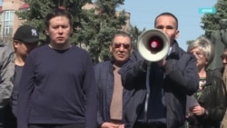 Казахстанцев зовут на митинг против нового земельного закона Казахстанцев зовут на митинг против нового земельного закона