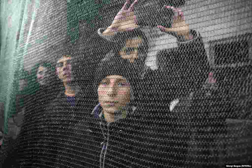 Лело - любимое развлечение не только местных жителей. Посмотреть игру и поболеть съезжаются люди со всей Грузии, и даже из-за границы. 