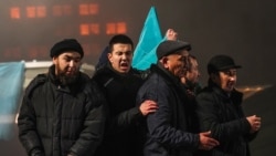 "Они хотели вынести раненых, но в них продолжали стрелять". Как разгоняли протестующих в Алматы "Они хотели вынести раненых, но в них продолжали стрелять". Как разгоняли протестующих в Алматы