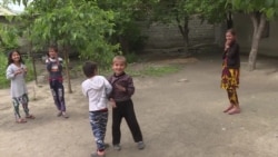 Минздрав Таджикистана: "Женщины должны удлинять период между родами" Минздрав Таджикистана: "Женщины должны удлинять период между родами"