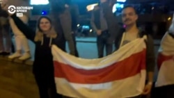 Что происходит возле универсама "Рига" в Минске вечером 13 августа Что происходит возле универсама "Рига" в Минске вечером 13 августа