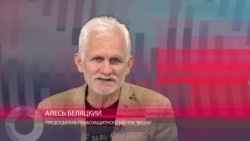 Беляцкий: "Лукашенко строит на выборах "фасадную" демократию" Беляцкий: "Лукашенко строит на выборах "фасадную" демократию"