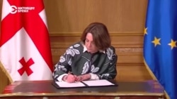 В Грузии оппозиция подписала соглашение о перемирии с властями. Как это было В Грузии оппозиция подписала соглашение о перемирии с властями. Как это было