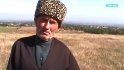 Житель чеченского села Хайбах рассказывает о событиях 1944 года. По рассказам очевидцев, село сожгли сотрудники НКВД Житель чеченского села Хайбах рассказывает о событиях 1944 года. По рассказам очевидцев, село сожгли сотрудники НКВД