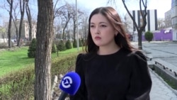 "Не читал". За 48 часов до референдума кыргызстанцы не знают, что им предлагают в новой Конституции "Не читал". За 48 часов до референдума кыргызстанцы не знают, что им предлагают в новой Конституции
