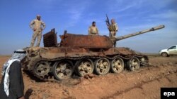 Уничтоженный иракскими войсками танк "Исламского государства