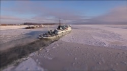 Неизвестная Россия: что такое "выморозка" и кто такие "выморозчики" на реке Лене Неизвестная Россия: что такое "выморозка" и кто такие "выморозчики" на реке Лене