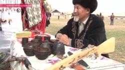 Чай с маслом, стрельба из лука и сборка юрты на скорость: как в Кыргызстане развивают этнотуризм Чай с маслом, стрельба из лука и сборка юрты на скорость: как в Кыргызстане развивают этнотуризм