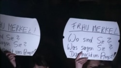 В Кёльне протестуют против массовых нападений на женщин В Кёльне протестуют против массовых нападений на женщин